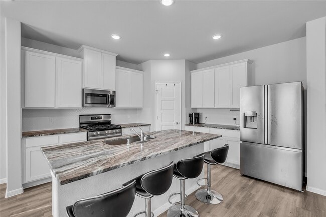 Building Photo - 27108 Kestrel Trl