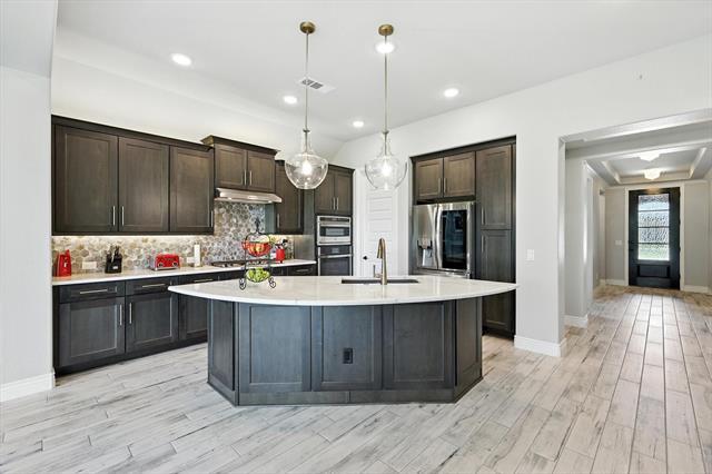 Building Photo - 8509 Cocobolo Dr