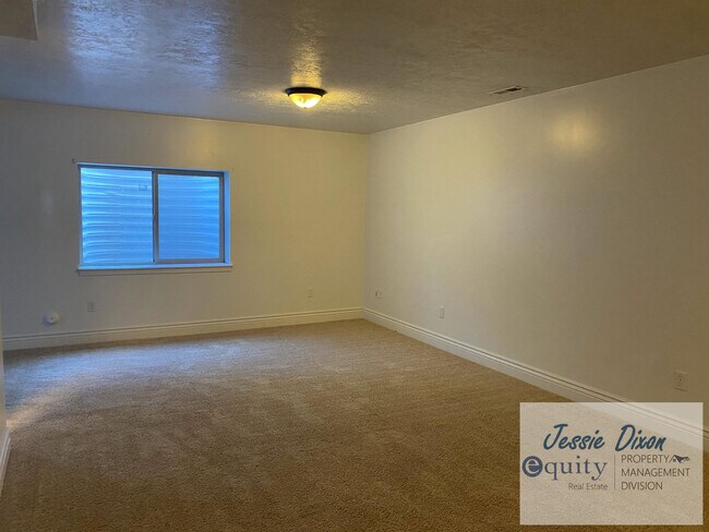 Building Photo - 2747 S 1475 W