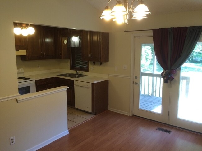Building Photo - Great home!  Great location!