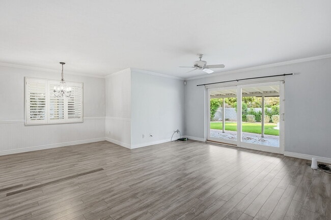 Building Photo - 4702 N 30th Pl