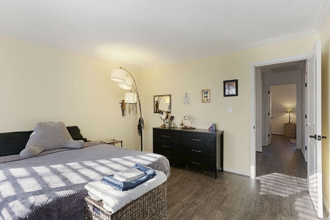 Building Photo - Welcome Home!