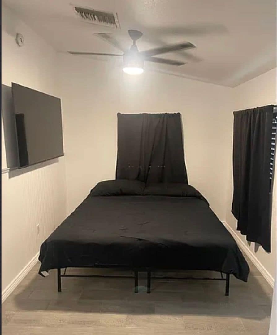 Building Photo - 880 Coral Reef Dr