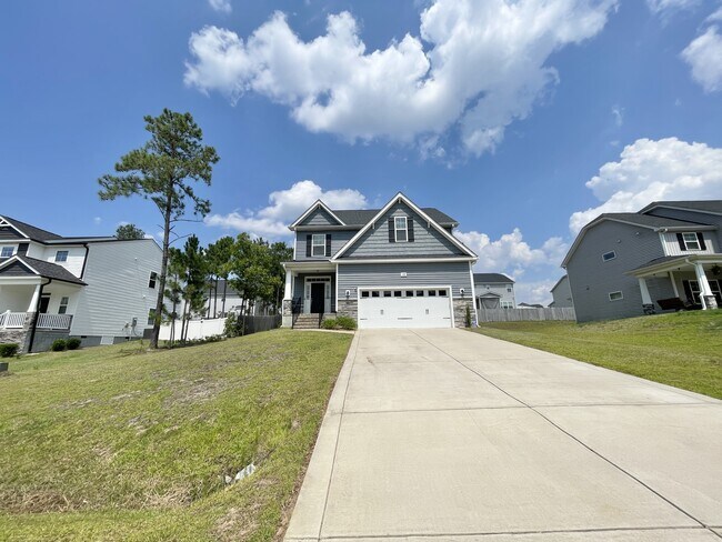 Building Photo - 148 Old Montague Way