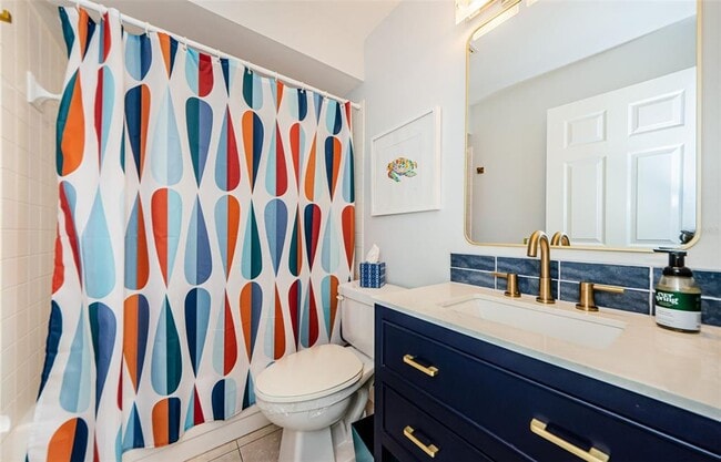 Building Photo - 601 N Hercules Ave