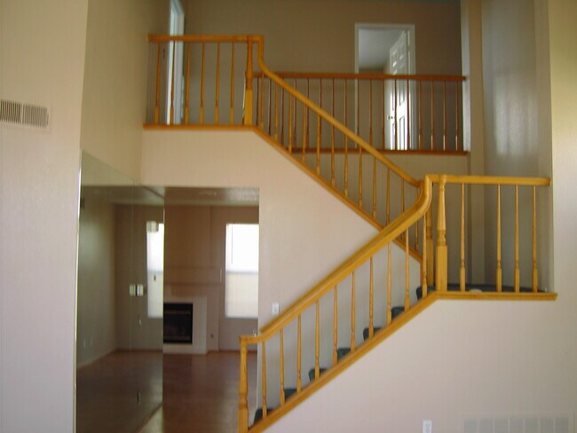 Building Photo - 8955 Digger Pine Dr