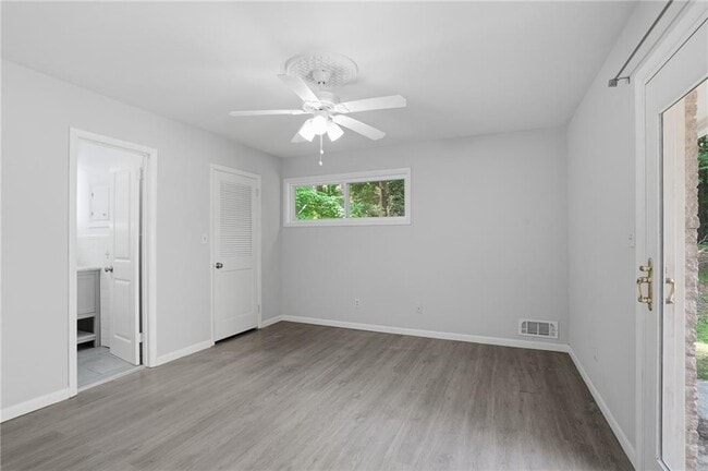 Building Photo - 2209 Cherring Ln