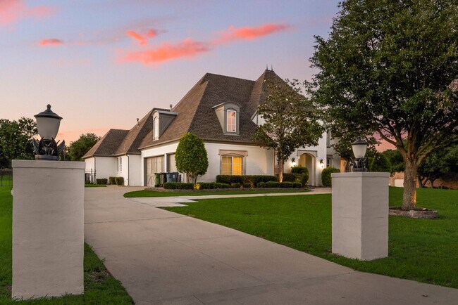 Building Photo - Exquisite 1.3-Acre French-Style Estate by Alford Custom Homes – Available for Lease!