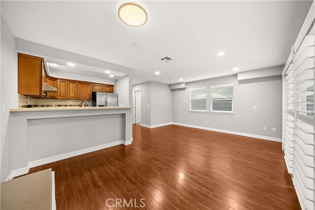 Building Photo - 78 N Sierra Bonita Ave