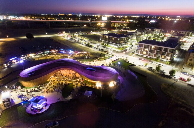 The Bridge District - 465 Garden St