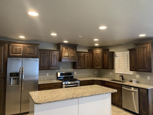 Building Photo - 1452 Dunbar Ln