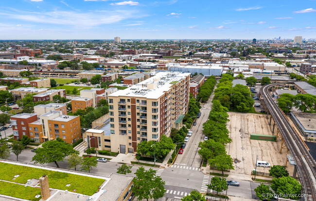 Building Photo - 100 N Hermitage Ave