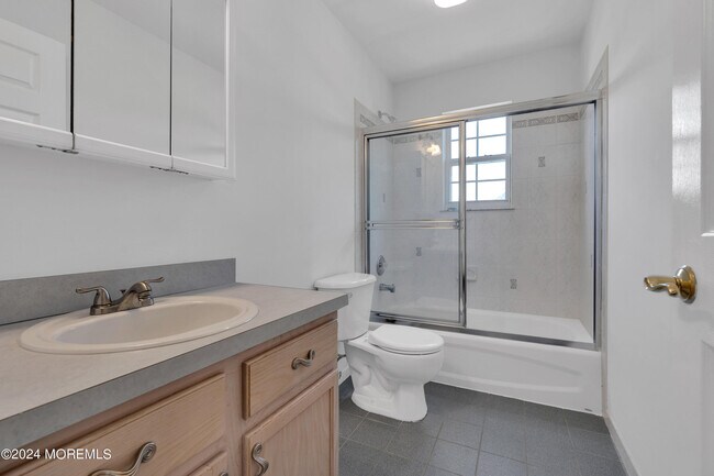 Building Photo - 2 Katelyn Ct