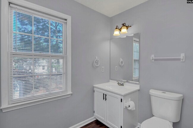 Building Photo - 101 Windridge Rd