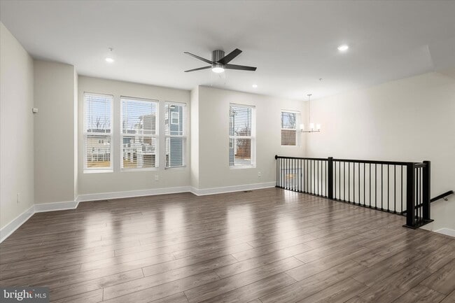 Building Photo - 304 Sweetbay Rd