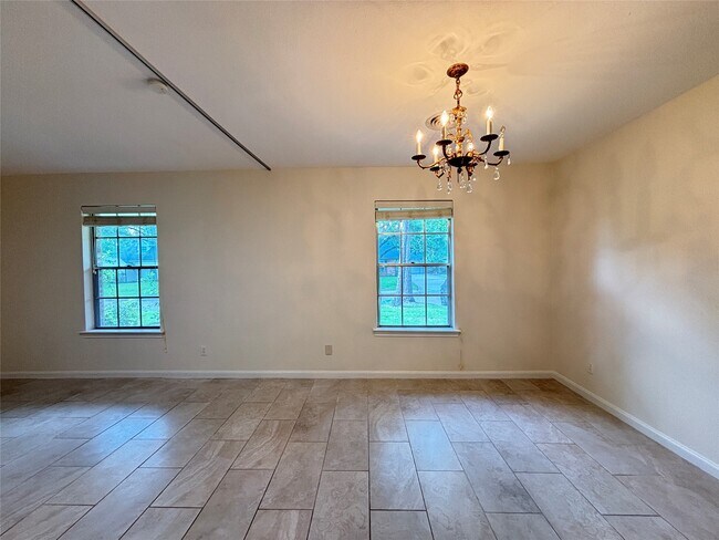 Building Photo - 12342 Barryknoll Ln
