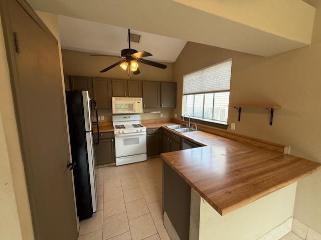 Building Photo - 16401 Knottingham Dr