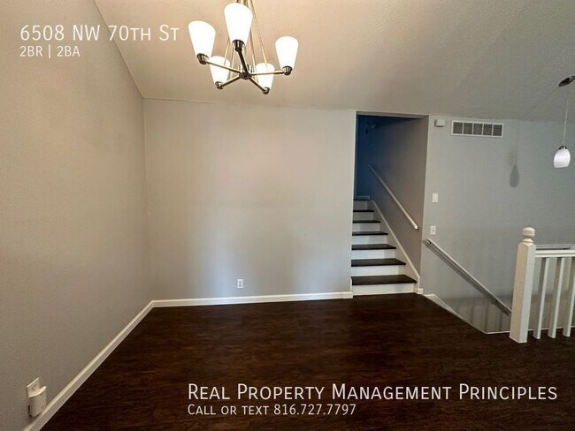 Building Photo - 6508 NW 70th St