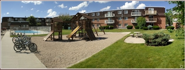 Primary Photo - Warlow Drive