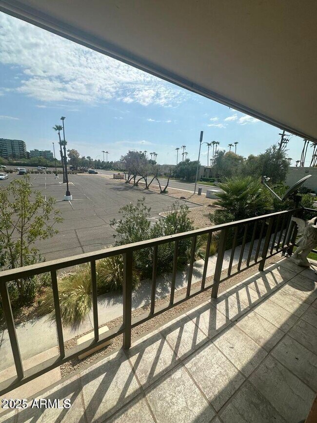Building Photo - 4701 N 68th St