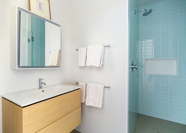 Building Photo - 232 Mitchell Ln