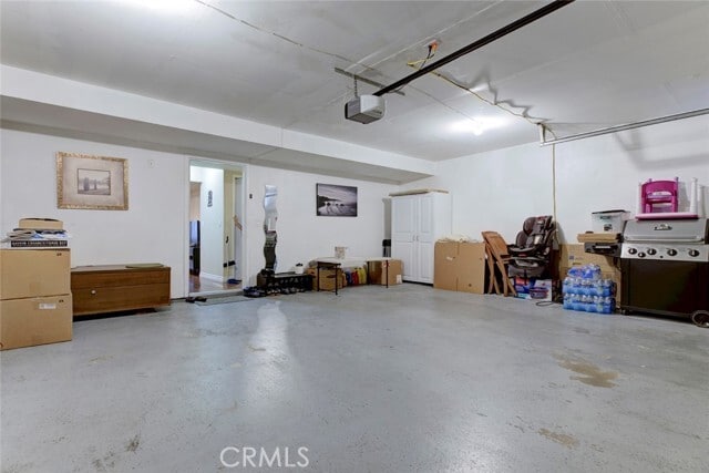 Building Photo - 7631 Vineland Ave