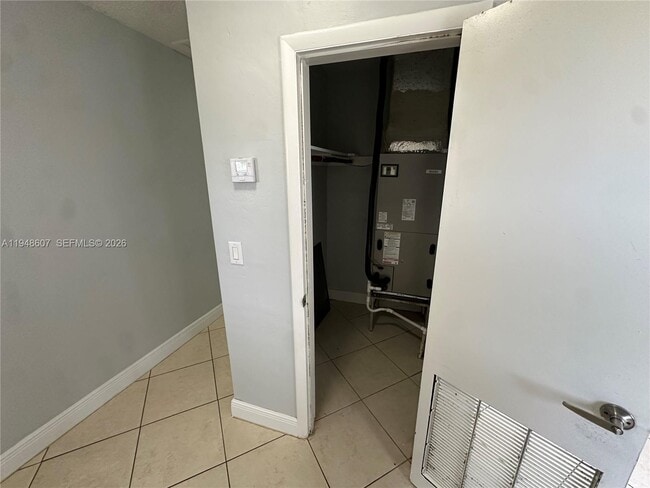 Building Photo - 7860 SW 16th St