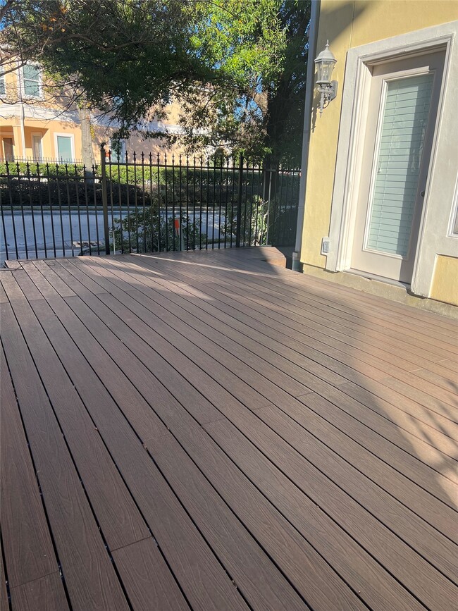 Building Photo - 3000 McCulloch Cir