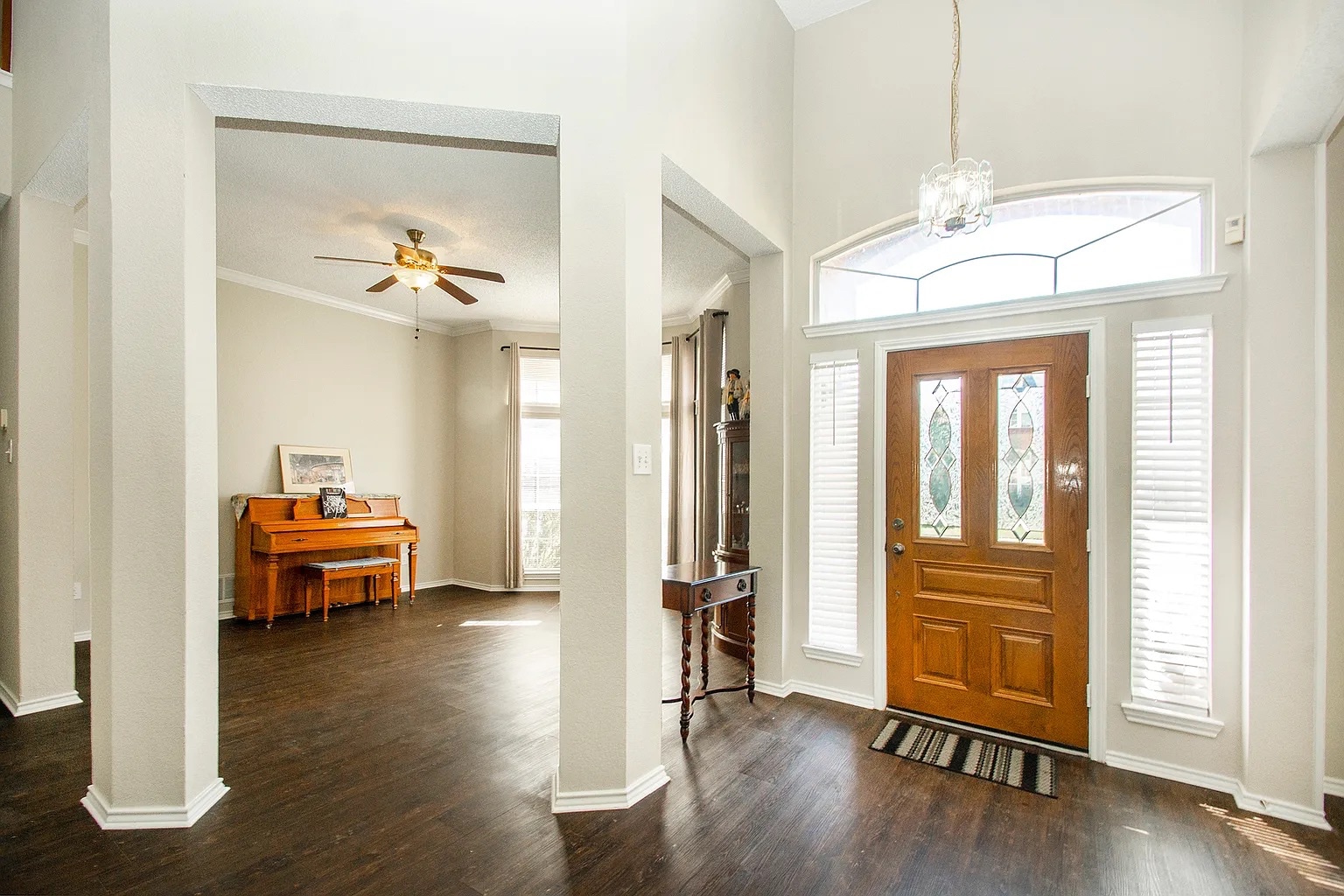 Building Photo - Room in House on Kentshire Cir