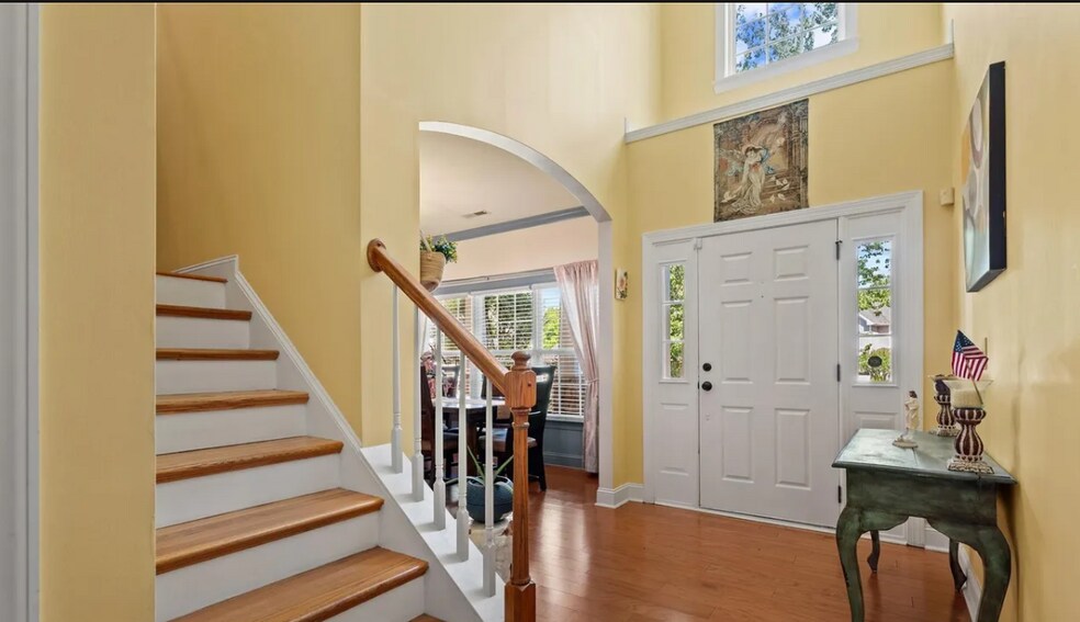 Building Photo - 1518 Squirrel Lake Ct