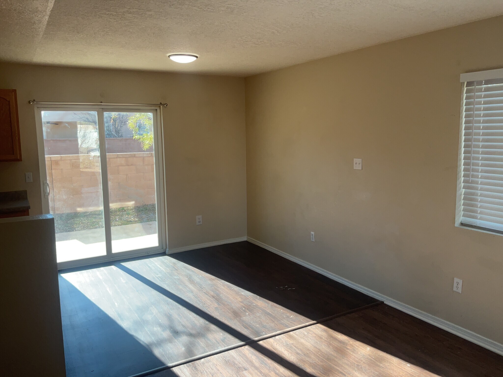 Building Photo - 3752 Rancher Loop NE