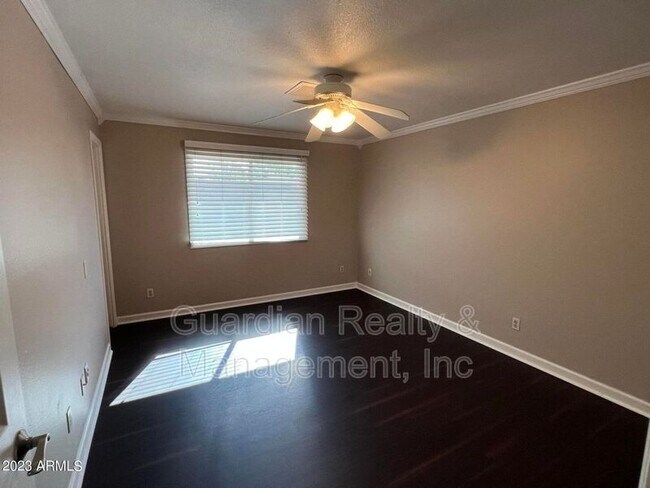 Building Photo - 8121 N 16th Dr