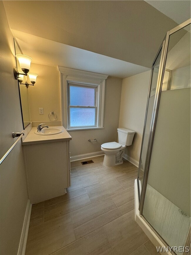 Building Photo - 107 Humboldt Pkwy