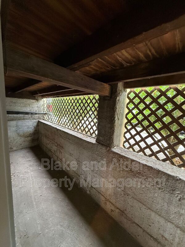 Building Photo - 7824 SE 11th Ave