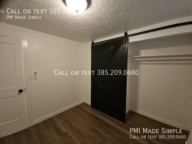 Building Photo - 1717 S Longview Rd