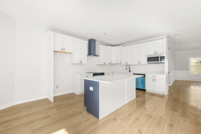 Building Photo - 4420 Ross Estates Ct SW