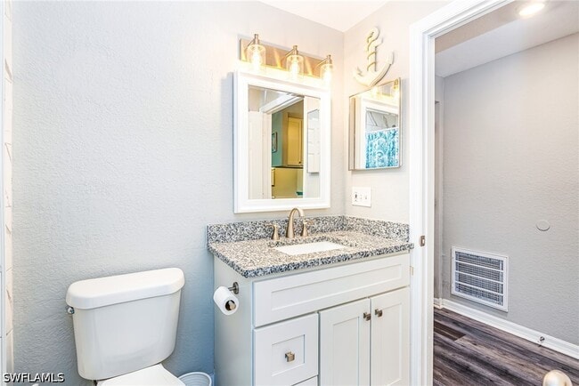 Building Photo - 6361 Aragon Way