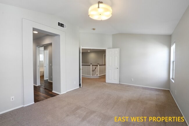 Building Photo - 2945 Schwendeman Ave