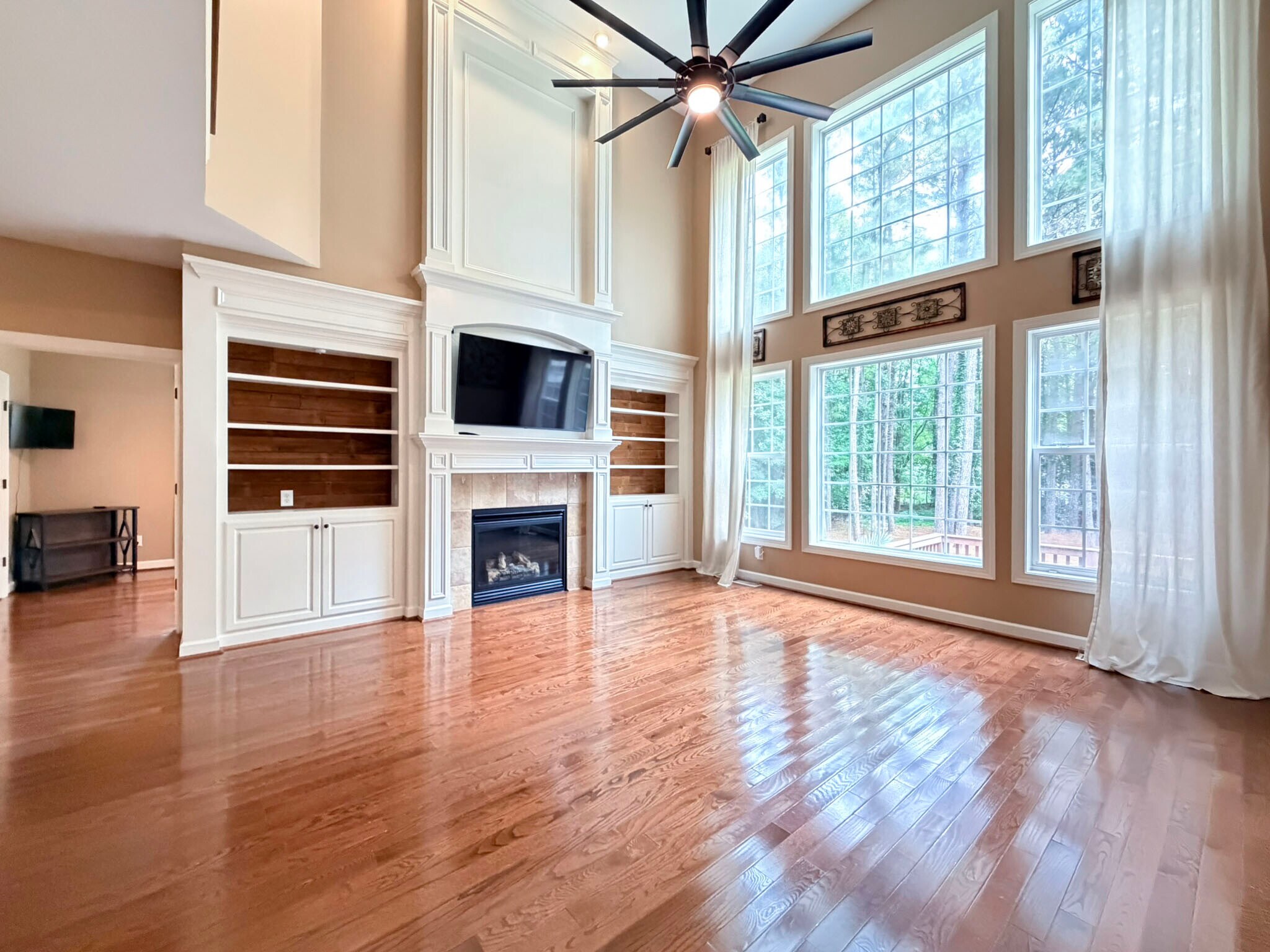 Building Photo - 5604 Pine Rock Ct