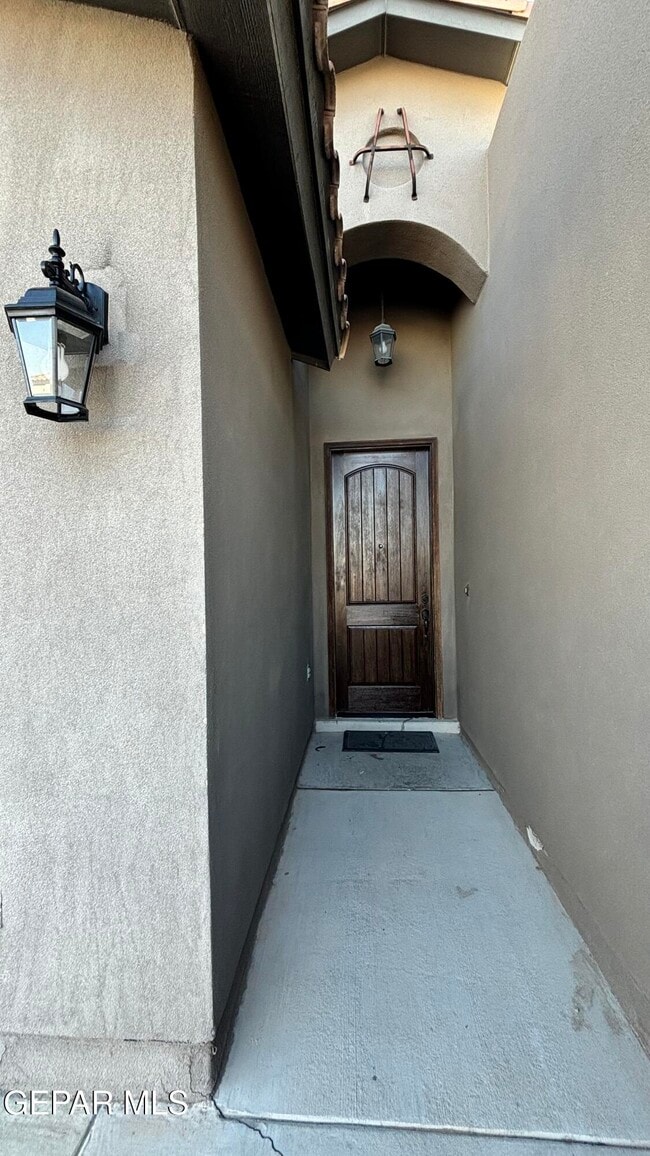 Building Photo - 2148 Honour Point Pl