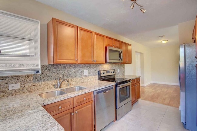 Building Photo - 3531 SW 36th St