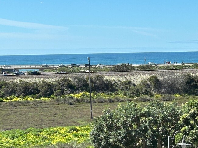 Primary Photo - 13024 Caminito del Rocio