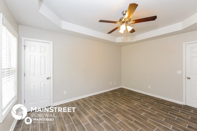 Building Photo - 2295 Lark St