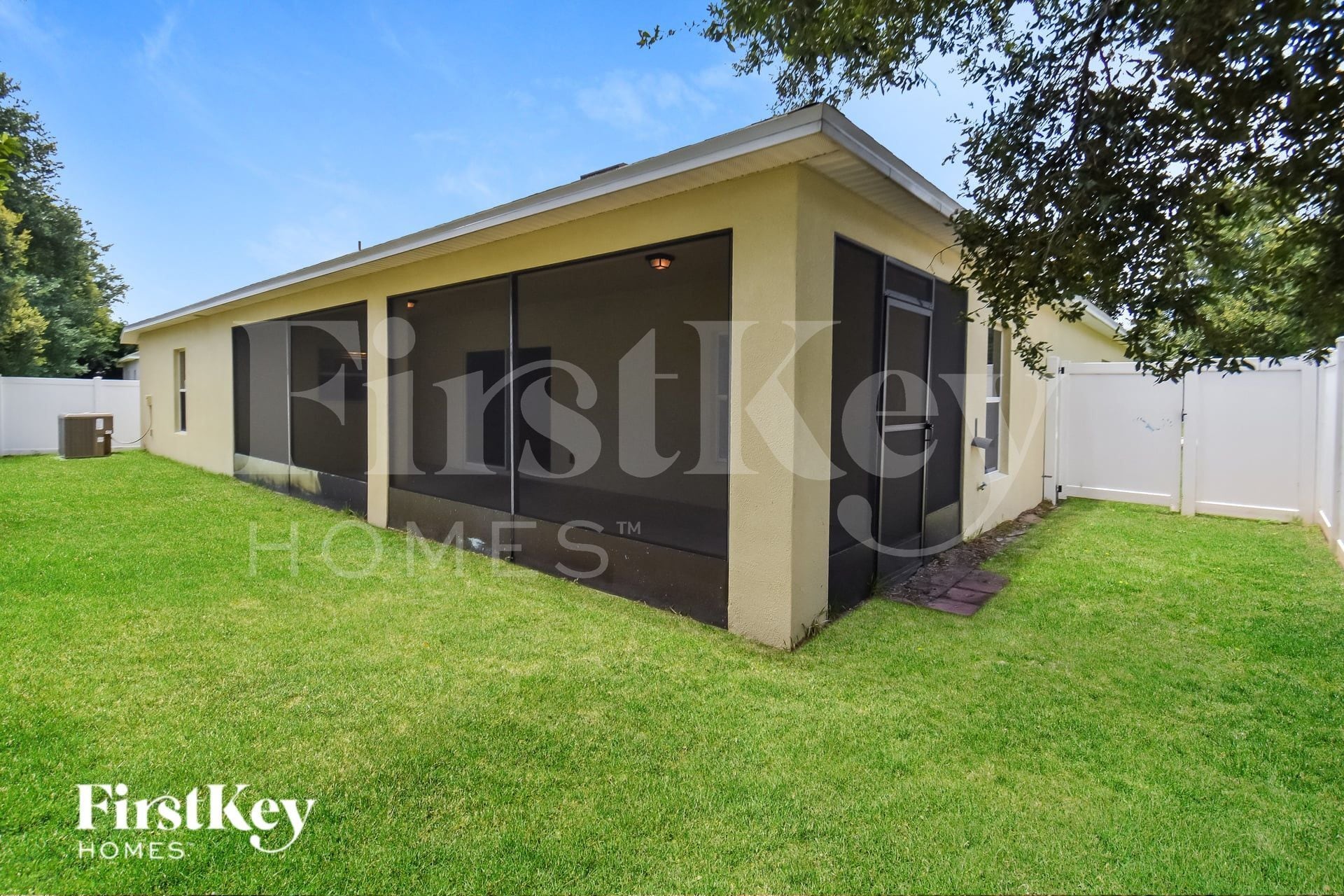 Building Photo - 481 Nadeau Way