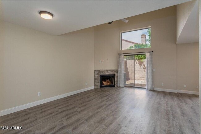 Building Photo - 13642 S 42nd Pl