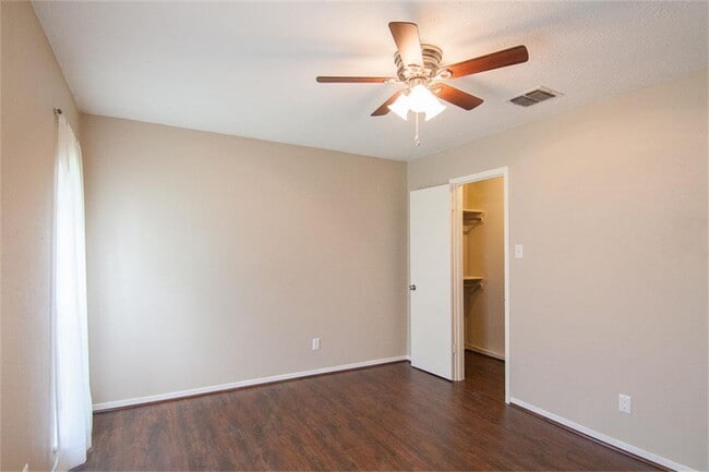 Building Photo - 22102 Woodrose Dr