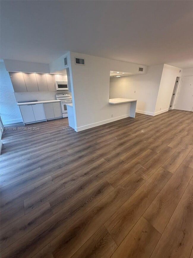 Building Photo - 851 Three Islands Boulevard