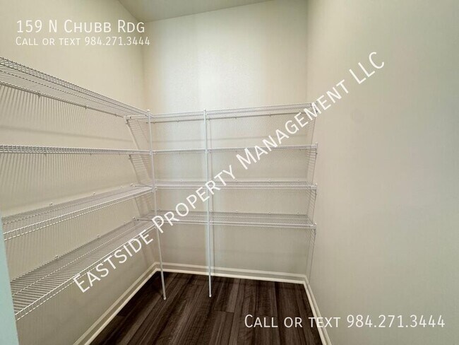 Building Photo - 159 N Chubb Rdg