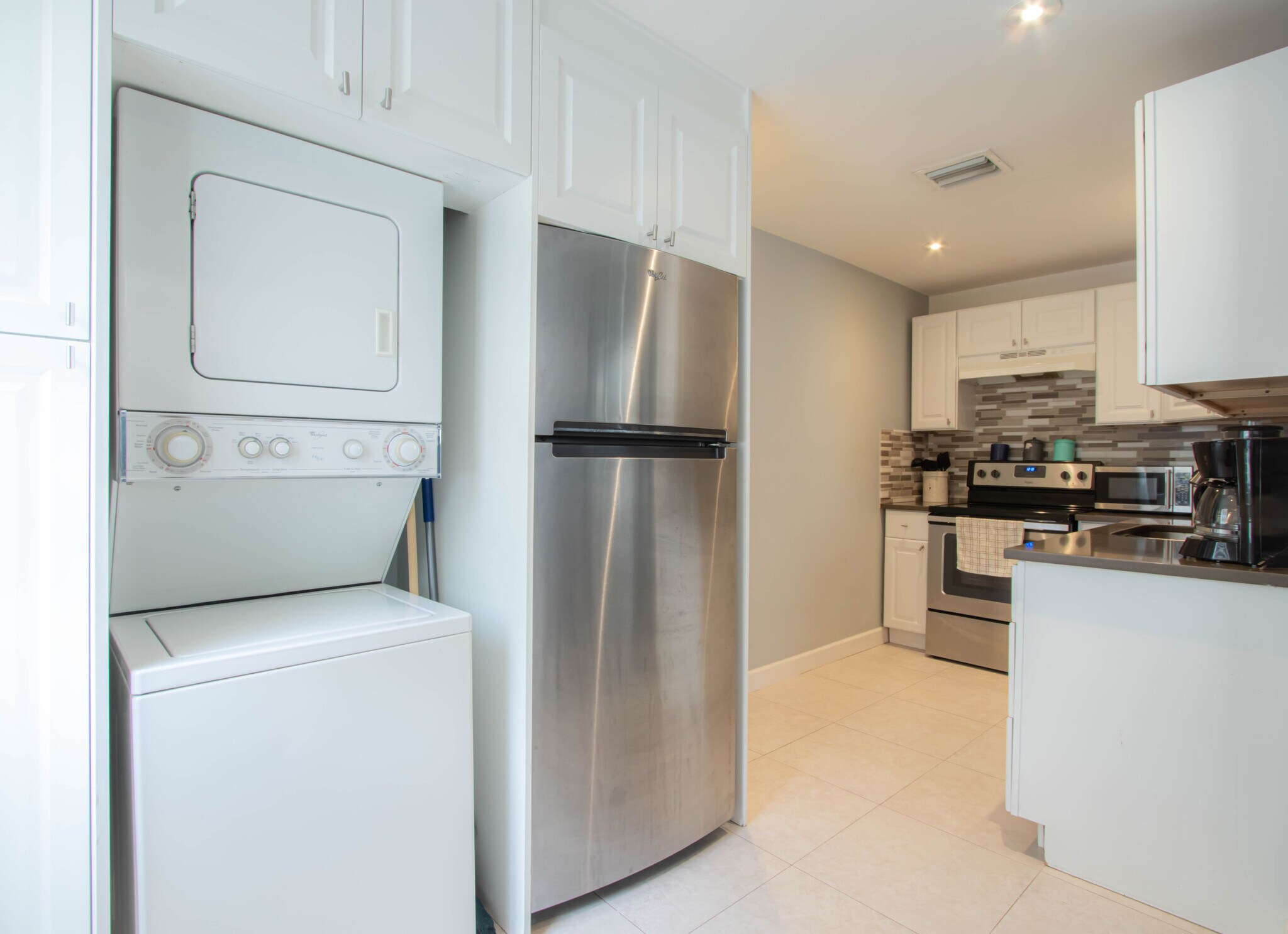 Building Photo - 239 NW 32nd St