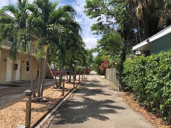 Building Photo - 510 M St